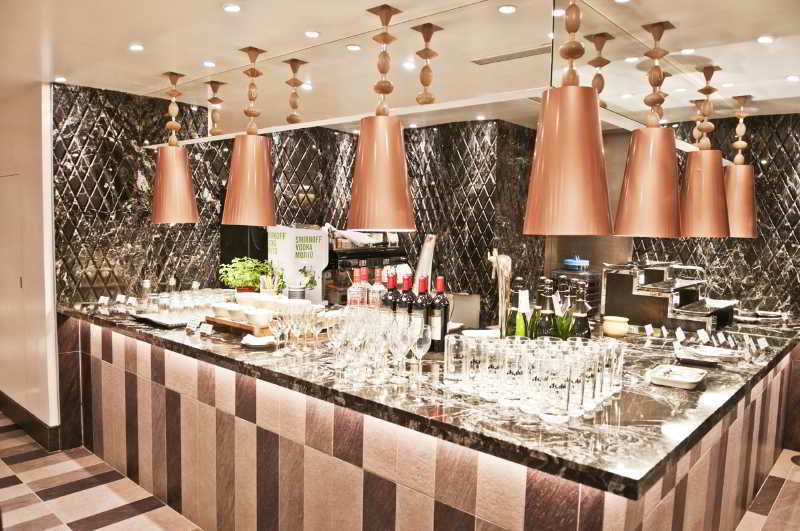 The Sherwood Тайбэй Экстерьер фото The bar at the lounge