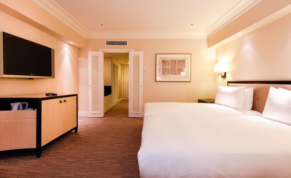 The Sherwood Тайбэй Экстерьер фото A room at the hotel