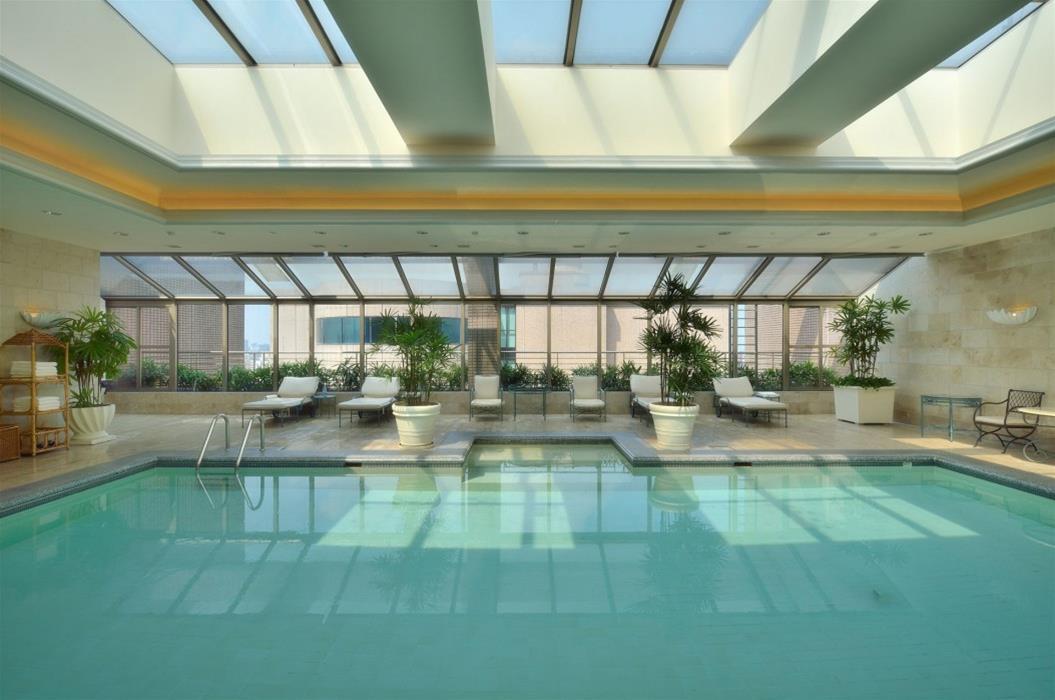 The Sherwood Тайбэй Экстерьер фото The pool at the Mandarin Oriental, Munich
